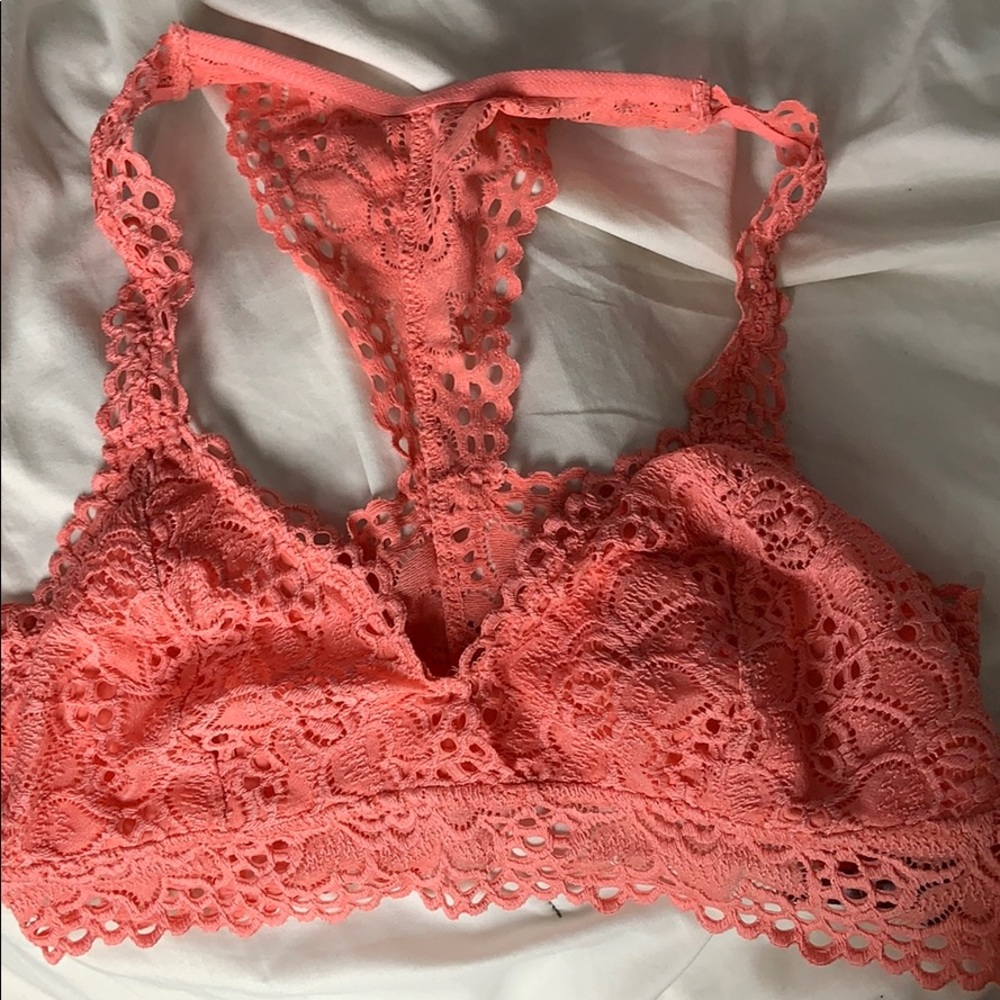 Aerie Coral Bralette🌻